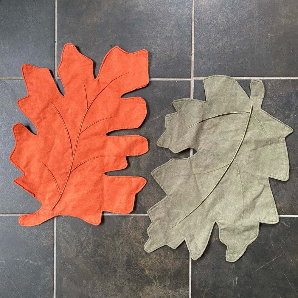 2 leaf mats